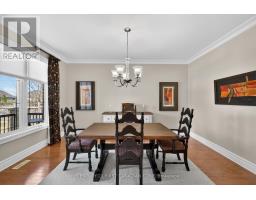 9 - 181 SKYLINE AVENUE - 7