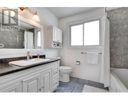 122 LAUREL STREET - 26