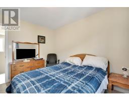 122 LAUREL STREET - 28