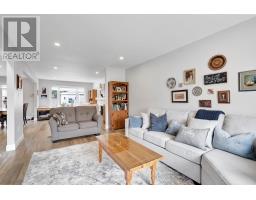 122 LAUREL STREET - 7