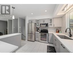 93 ST LAWRENCE BOULEVARD - 3