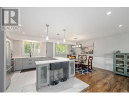 93 ST LAWRENCE BOULEVARD - 5