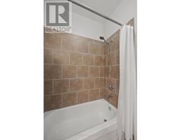 33 TERRENCE STREET - 25