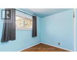 286 BURLINGTON CRESCENT - 37