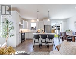 64 - 383 DAVENTRY WAY - 10