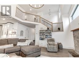 72 OPTIMIST DRIVE - 10