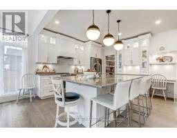 72 OPTIMIST DRIVE - 14