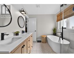 2605 EVANS BOULEVARD - 22