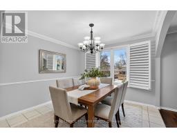 58 BEECHMOUNT CRESCENT - 14