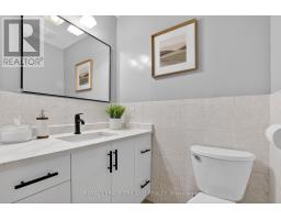 58 BEECHMOUNT CRESCENT - 21