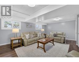 58 BEECHMOUNT CRESCENT - 25