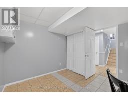 58 BEECHMOUNT CRESCENT - 28