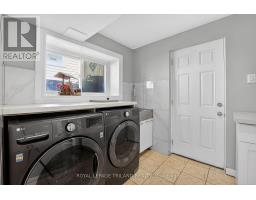 58 BEECHMOUNT CRESCENT - 31