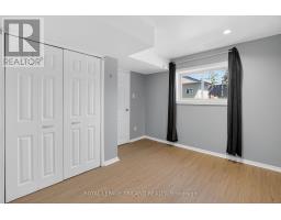 58 BEECHMOUNT CRESCENT - 34