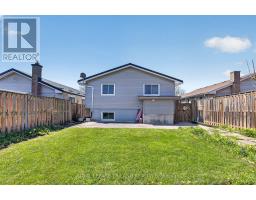 58 BEECHMOUNT CRESCENT - 37