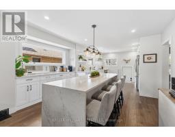 6 WINDSOR CRESCENT - 10