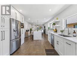 6 WINDSOR CRESCENT - 16