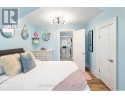 31 FIFTH AVENUE - 25