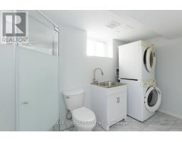 1877 ROYAL CRESCENT - 24