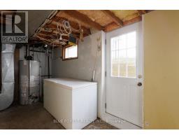 1877 ROYAL CRESCENT - 28