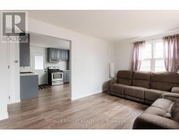 1877 ROYAL CRESCENT - 3