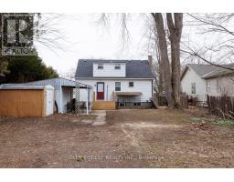 1877 ROYAL CRESCENT - 33