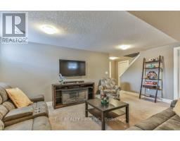 59 FREEMAN LANE - 34