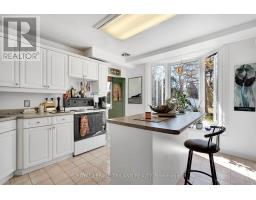 586 MIDDLEWOODS DRIVE - 11