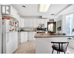 586 MIDDLEWOODS DRIVE - 13