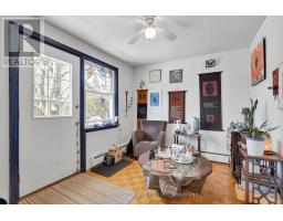 586 MIDDLEWOODS DRIVE - 17