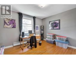 586 MIDDLEWOODS DRIVE - 25