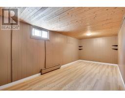 586 MIDDLEWOODS DRIVE - 32