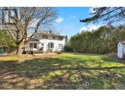 586 MIDDLEWOODS DRIVE - 40