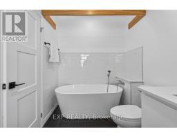 37008 THIRD LINE - 18