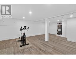 37008 THIRD LINE - 32