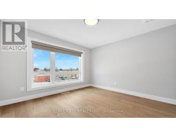 15 - 2500 MAIN STREET - 17