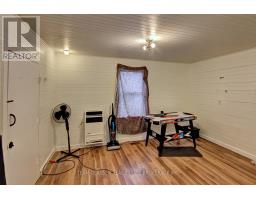 555 GREY STREET - 11