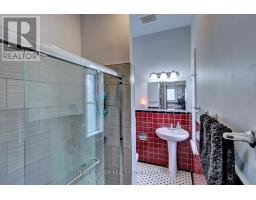 555 GREY STREET - 16