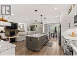 10331 SHERWOOD CRESCENT - 29