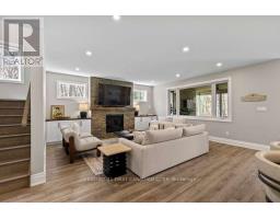 10331 SHERWOOD CRESCENT - 34