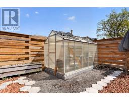 141 BRUCE STREET - 44