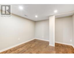 9 MCLACHLIN PLACE - 35