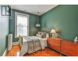 806 WATERLOO STREET - 28