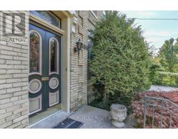 806 WATERLOO STREET - 3