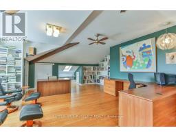 806 WATERLOO STREET - 36