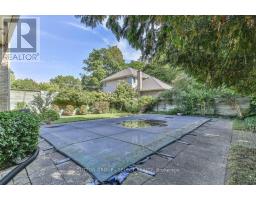 806 WATERLOO STREET - 42