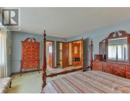 25 FARMINGTON TERRACE - 27