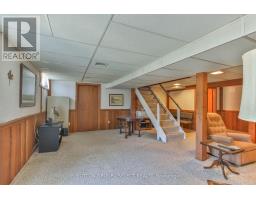 25 FARMINGTON TERRACE - 38