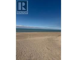 79 DEERFIELD ROAD - 4