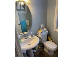 4 SOUTHGATE PARKWAY - 8